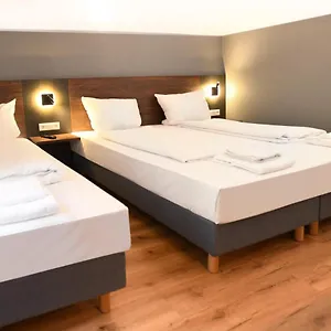 Hotel Apadana Frankfurt Frankfurt am Main